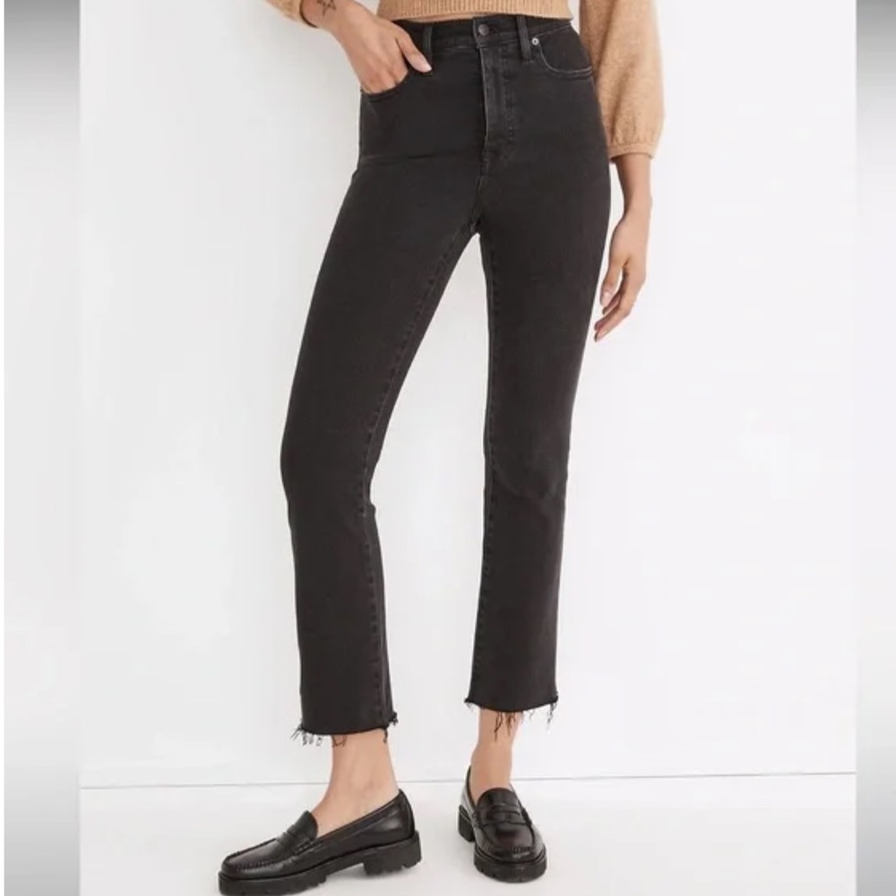 Madewell washed black Cali Demi boot kick out crop size 25
